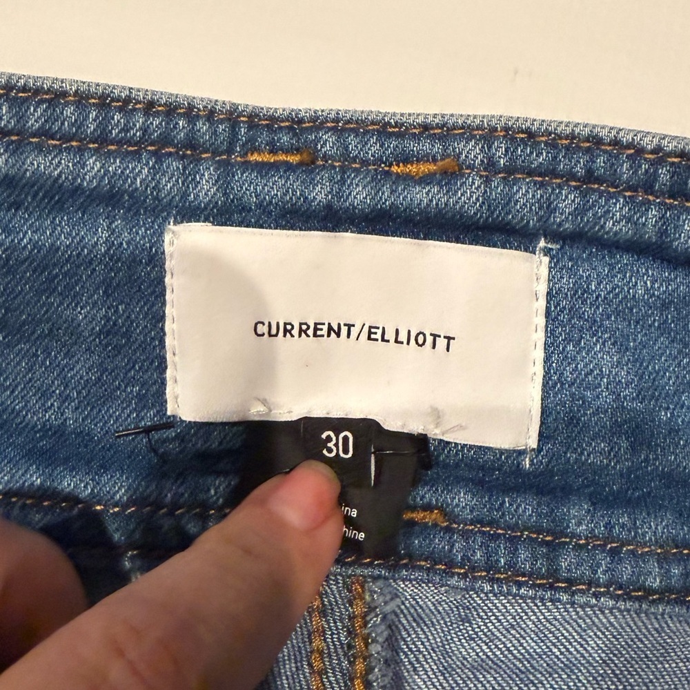 Current/Elliott Classic Blue Designer  Jeans